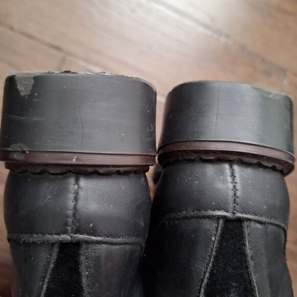 Sorel Black Ankle Boots - Picture 8 of 9